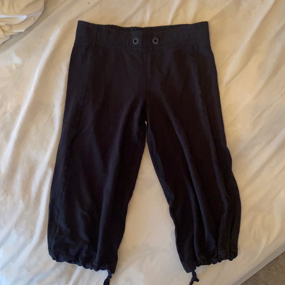 Lulu Capri pant black
